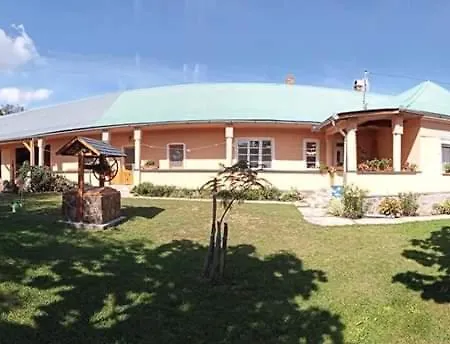 Guest house Sprencz Csaladi Major *